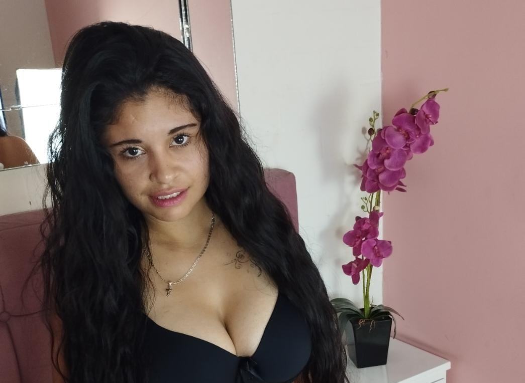 AmandaacToy