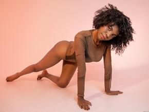 AmiraMonroe