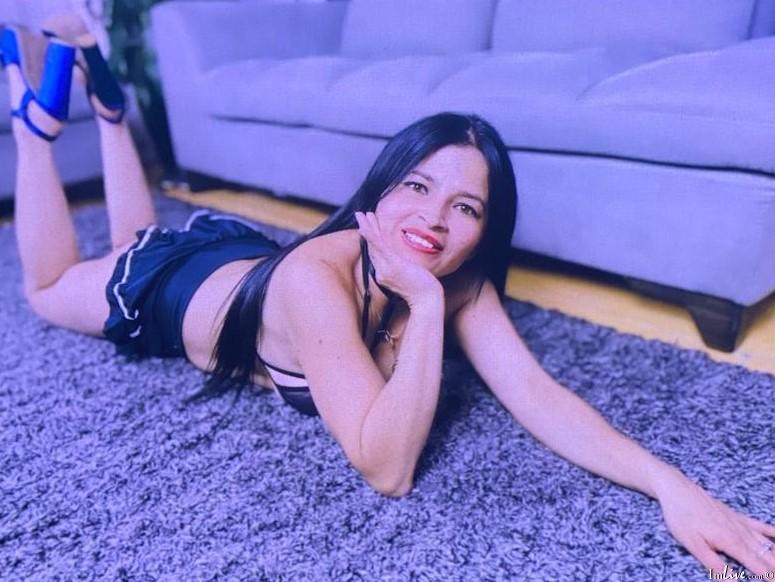 HornySkinny_