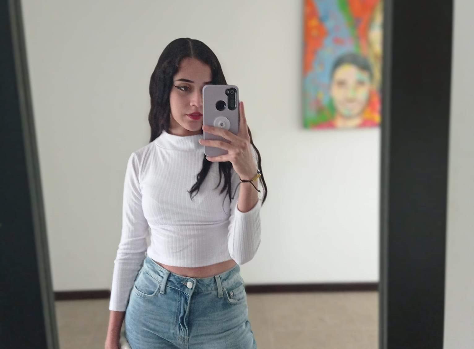 SaraConnox69
