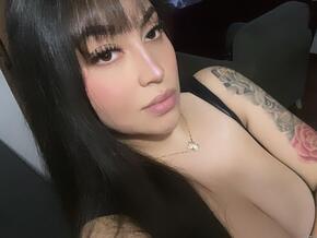 Sharlot_Hot