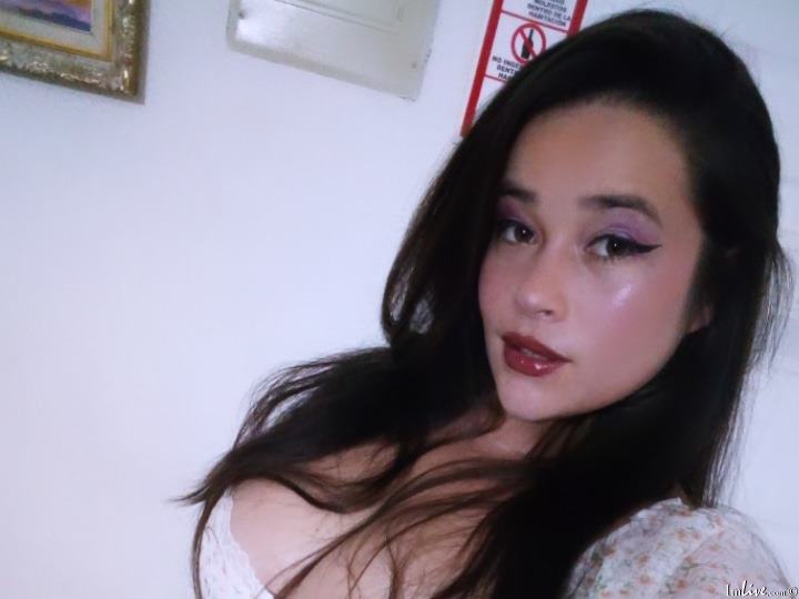 bellahedidx69573